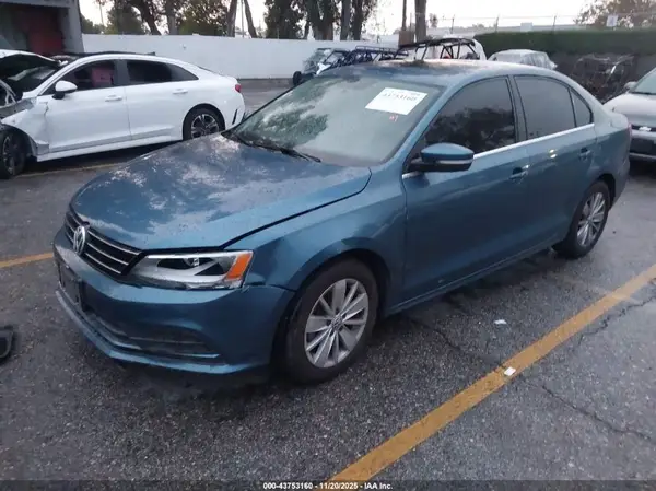 3VWD67AJ9GM395865 2016 VOLKSWAGEN JETTA - Image 2