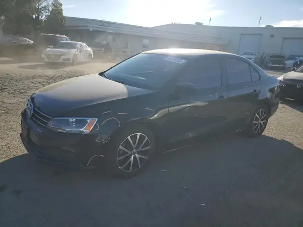 3VWD67AJ9GM406766 2016 VOLKSWAGEN JETTA - Image 1