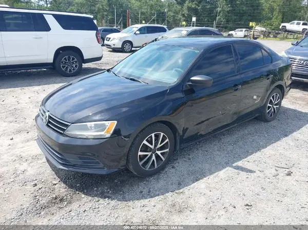 3VWD67AJXGM224817 2016 VOLKSWAGEN JETTA - Image 2