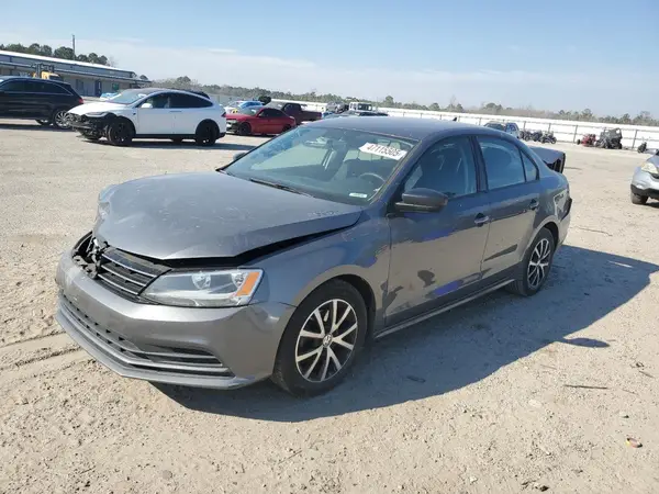 3VWD67AJXGM227927 2016 VOLKSWAGEN JETTA - Image 1