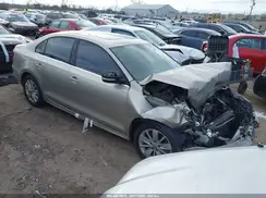 3VWD67AJXGM228303 2016 VOLKSWAGEN JETTA