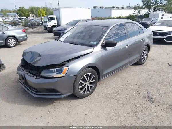 3VWD67AJXGM232903 2016 VOLKSWAGEN JETTA - Image 2