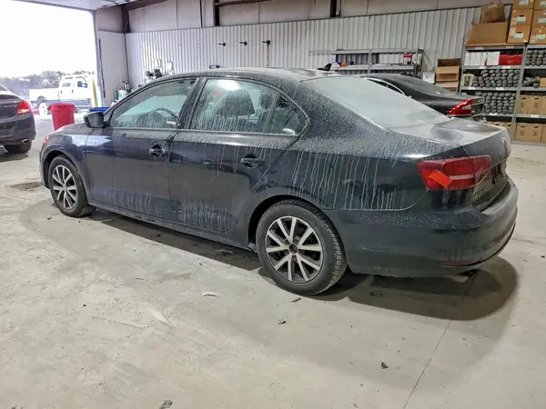 3VWD67AJXGM238961 2016 VOLKSWAGEN JETTA - Image 2