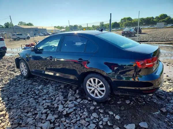 3VWD67AJXGM251239 2016 VOLKSWAGEN JETTA - Image 2