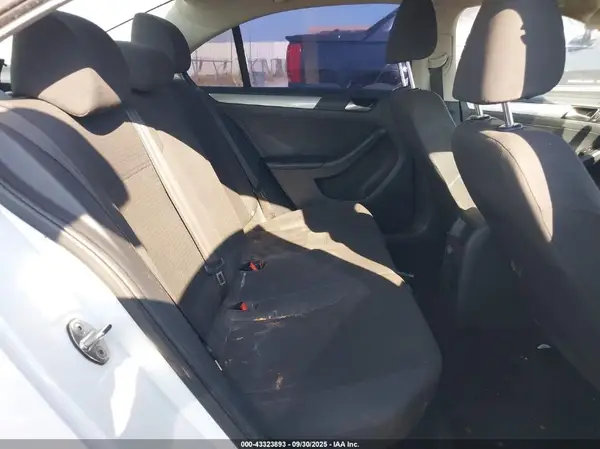 3VWD67AJXGM253556 2016 VOLKSWAGEN JETTA - Image 8