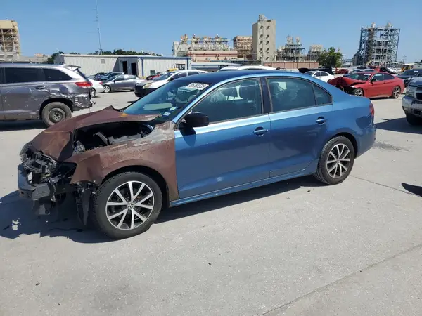 3VWD67AJXGM255095 2016 VOLKSWAGEN JETTA - Image 1