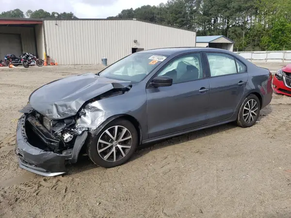 3VWD67AJXGM276190 2016 VOLKSWAGEN JETTA - Image 1