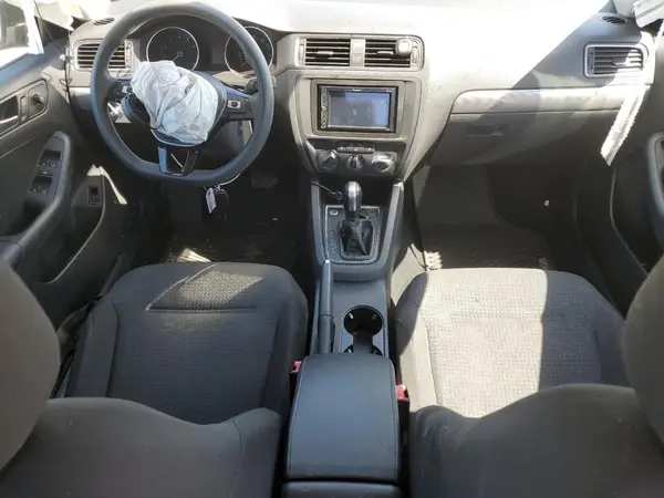 3VWD67AJXGM299713 2016 VOLKSWAGEN JETTA - Image 8