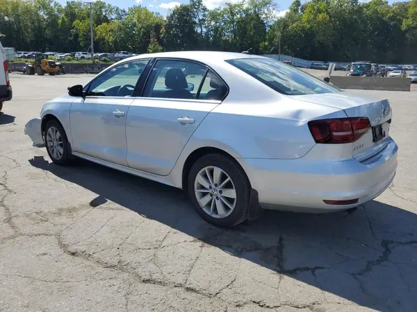 3VWD67AJXGM311360 2016 VOLKSWAGEN JETTA - Image 2