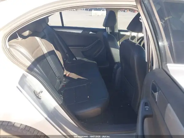 3VWD67AJXGM320544 2016 VOLKSWAGEN JETTA - Image 8