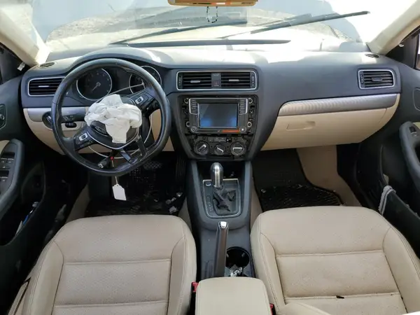 3VWD67AJXGM321192 2016 VOLKSWAGEN JETTA - Image 8