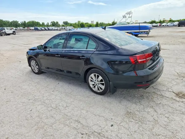 3VWD67AJXGM340731 2016 VOLKSWAGEN JETTA - Image 2
