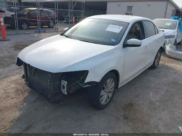 3VWD67AJXGM356430 2016 VOLKSWAGEN JETTA - Image 2