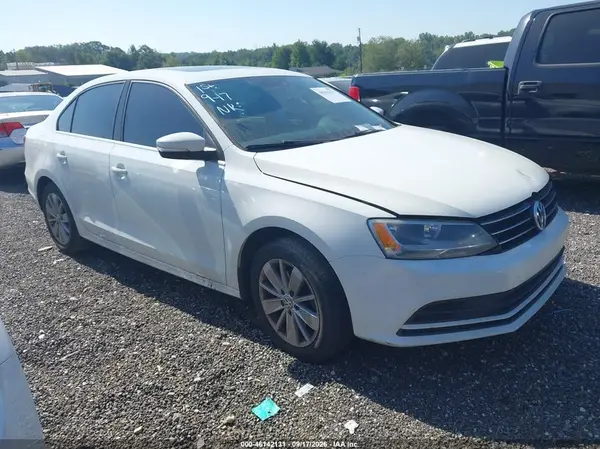 3VWD67AJXGM364396 2016 VOLKSWAGEN JETTA - Image 1