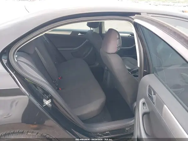 3VWD67AJXGM413550 2016 VOLKSWAGEN JETTA - Image 8