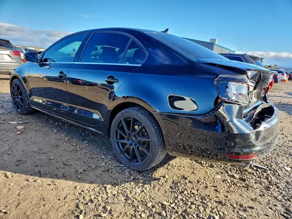 3VWDB7AJ0HM201592 2017 VOLKSWAGEN JETTA - Image 2