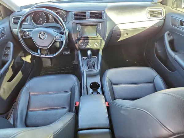 3VWDB7AJ0HM201592 2017 VOLKSWAGEN JETTA - Image 8