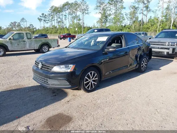 3VWDB7AJ0HM204721 2017 VOLKSWAGEN JETTA - Image 2