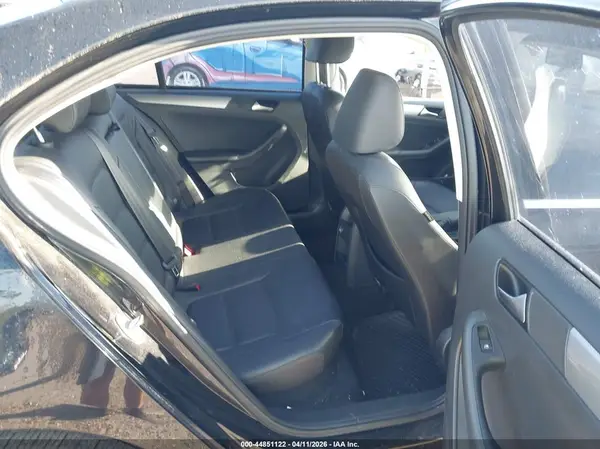 3VWDB7AJ0HM204721 2017 VOLKSWAGEN JETTA - Image 8