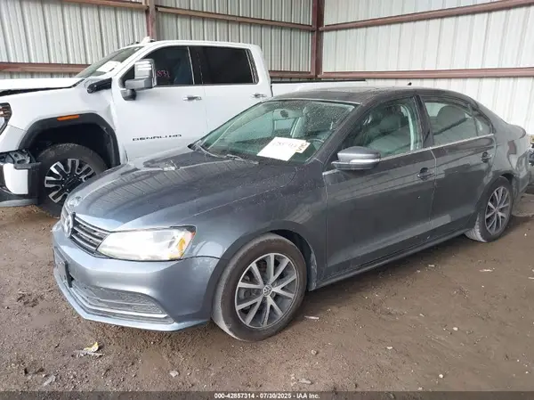 3VWDB7AJ0HM206078 2017 VOLKSWAGEN JETTA - Image 2
