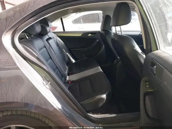 3VWDB7AJ0HM206078 2017 VOLKSWAGEN JETTA - Image 8