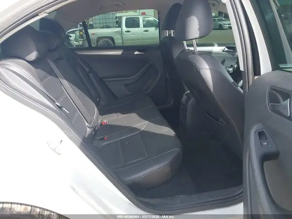 3VWDB7AJ0HM251800 2017 VOLKSWAGEN JETTA - Image 8