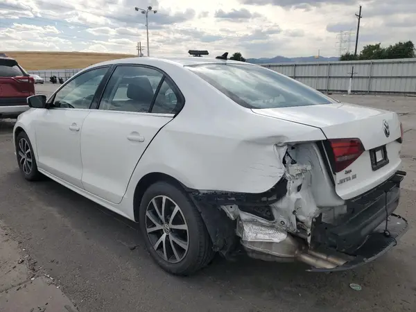 3VWDB7AJ0HM255295 2017 VOLKSWAGEN JETTA - Image 2