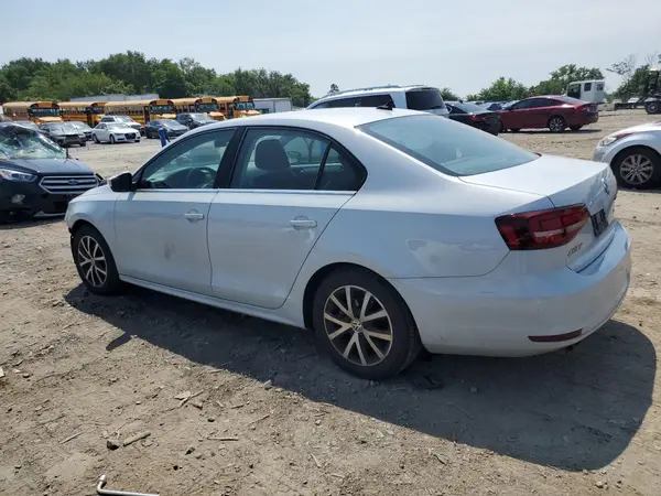 3VWDB7AJ0HM264689 2017 VOLKSWAGEN JETTA - Image 2