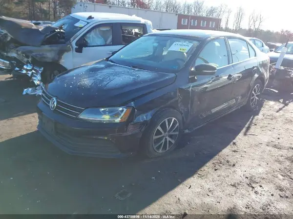 3VWDB7AJ0HM265955 2017 VOLKSWAGEN JETTA - Image 2