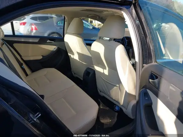 3VWDB7AJ0HM265955 2017 VOLKSWAGEN JETTA - Image 8