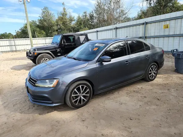 3VWDB7AJ0HM267382 2017 VOLKSWAGEN JETTA - Image 1