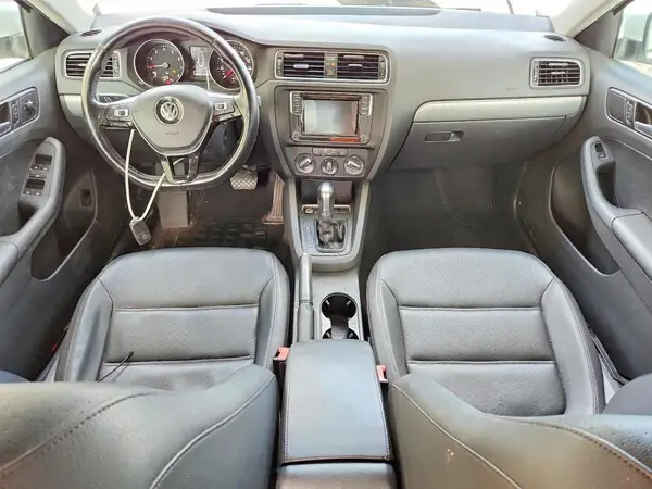 3VWDB7AJ0HM270525 2017 VOLKSWAGEN JETTA - Image 8
