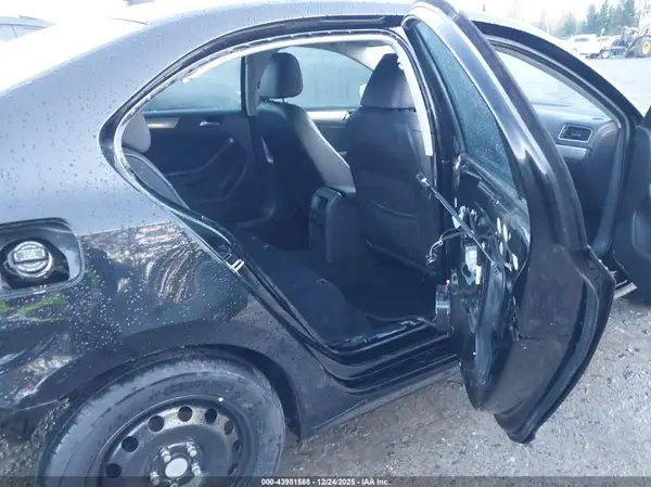 3VWDB7AJ0HM270864 2017 VOLKSWAGEN JETTA - Image 8