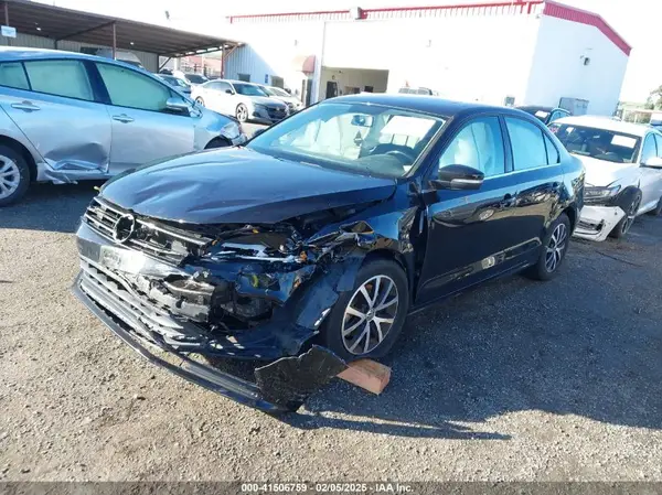 3VWDB7AJ0HM282223 2017 VOLKSWAGEN JETTA - Image 2