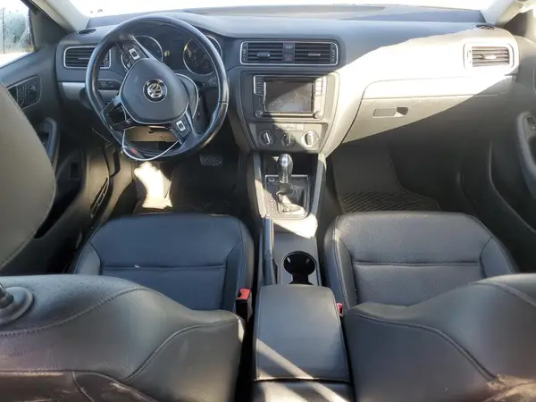 3VWDB7AJ0HM293321 2017 VOLKSWAGEN JETTA - Image 8