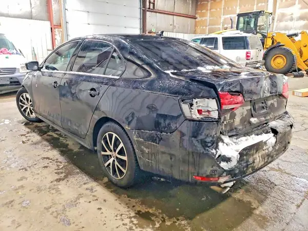 3VWDB7AJ0HM293528 2017 VOLKSWAGEN JETTA - Image 2