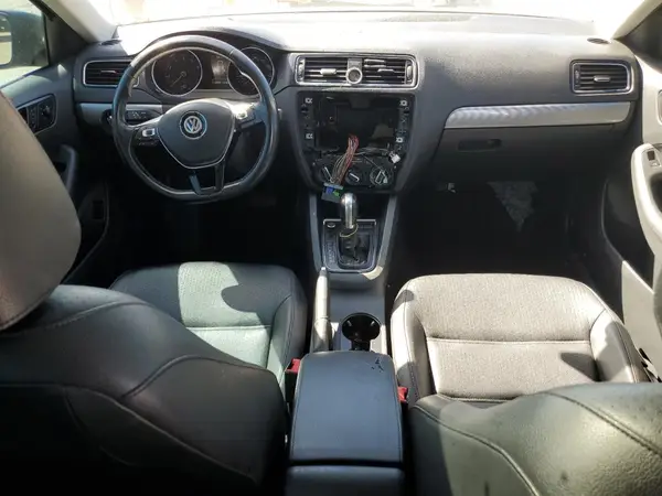3VWDB7AJ0HM293724 2017 VOLKSWAGEN JETTA - Image 8
