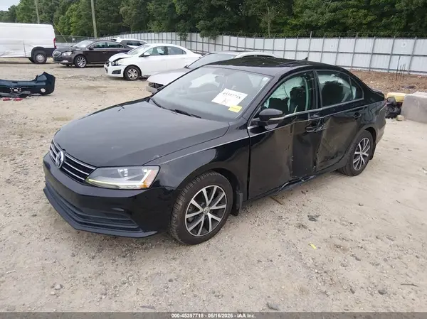 3VWDB7AJ0HM298910 2017 VOLKSWAGEN JETTA - Image 2