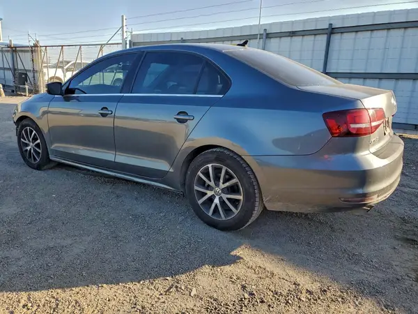 3VWDB7AJ0HM304351 2017 VOLKSWAGEN JETTA - Image 2