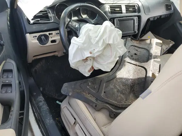 3VWDB7AJ0HM313163 2017 VOLKSWAGEN JETTA - Image 8