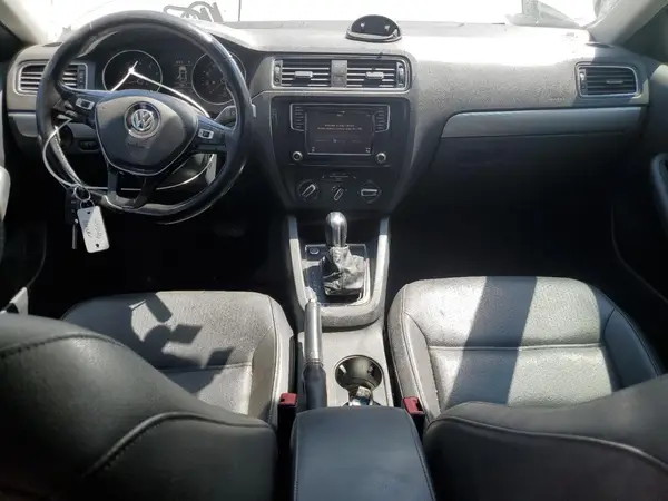 3VWDB7AJ0HM319061 2017 VOLKSWAGEN JETTA - Image 8