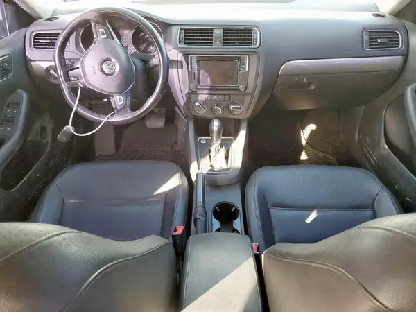 3VWDB7AJ0HM367918 2017 VOLKSWAGEN JETTA - Image 8