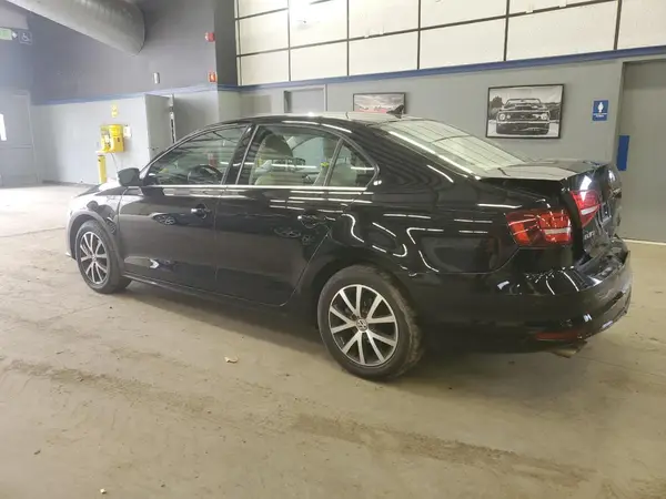 3VWDB7AJ0HM373735 2017 VOLKSWAGEN JETTA - Image 2