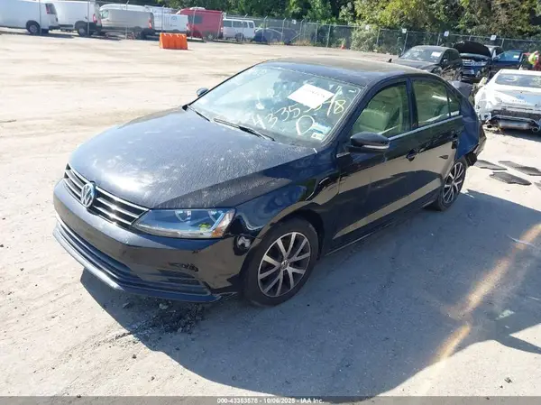 3VWDB7AJ0HM375856 2017 VOLKSWAGEN JETTA - Image 2