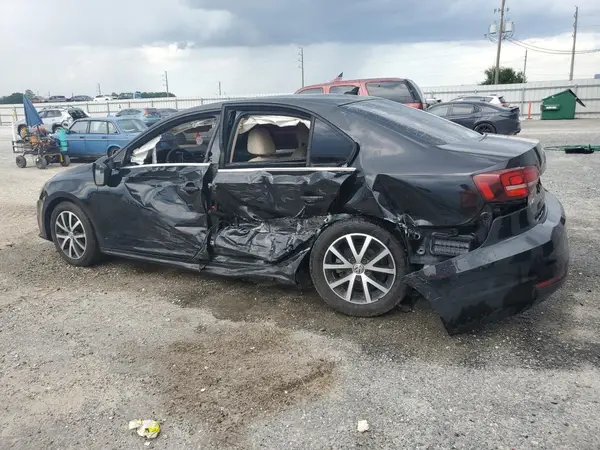 3VWDB7AJ0HM379597 2017 VOLKSWAGEN JETTA - Image 2