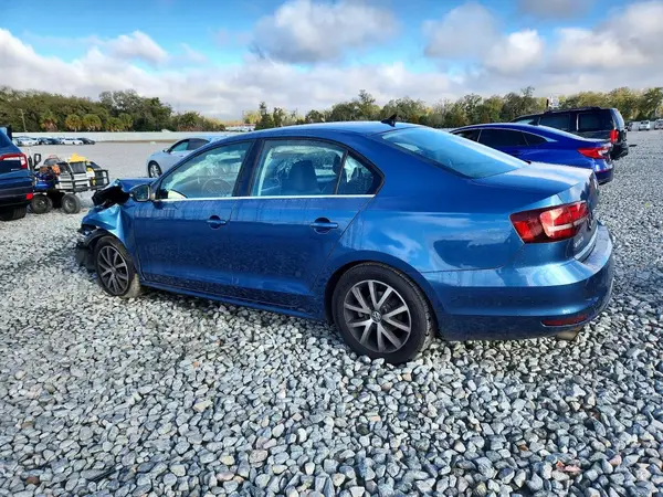 3VWDB7AJ0HM386453 2017 VOLKSWAGEN JETTA - Image 2