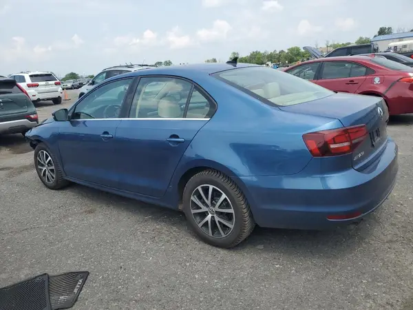 3VWDB7AJ0HM387683 2017 VOLKSWAGEN JETTA - Image 2