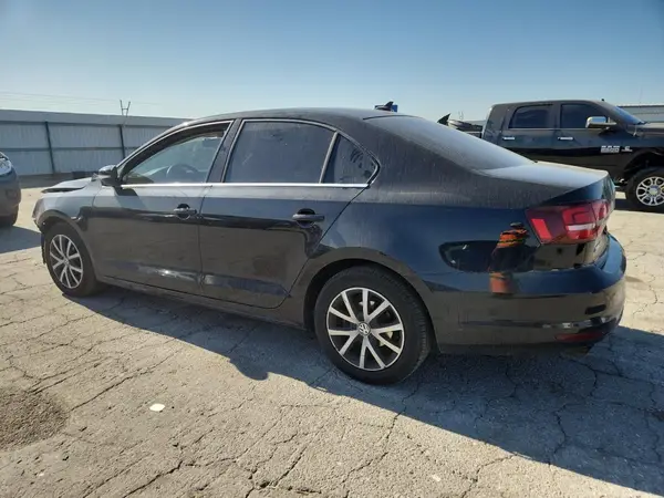 3VWDB7AJ0HM388039 2017 VOLKSWAGEN JETTA - Image 2