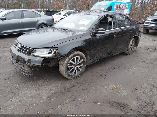 3VWDB7AJ0HM389109 2017 VOLKSWAGEN JETTA - Image 2