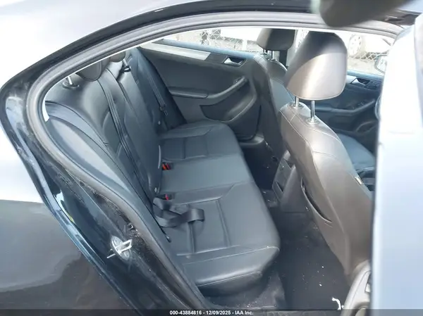 3VWDB7AJ0HM396397 2017 VOLKSWAGEN JETTA - Image 8